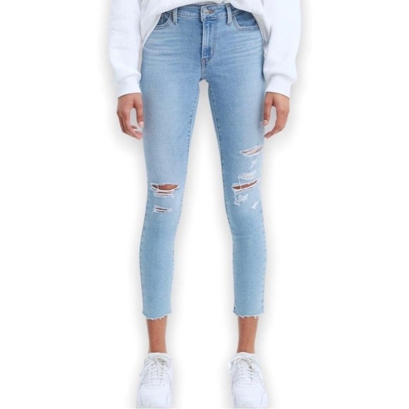 Levi’s Jeans - Picture 1 of 3